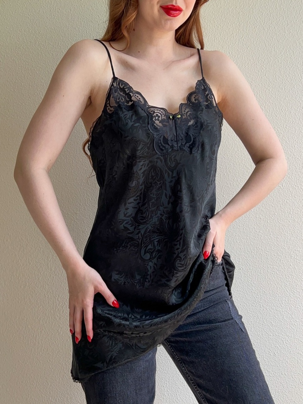 Vintage 1990s Black Slip With Lace Details (L)